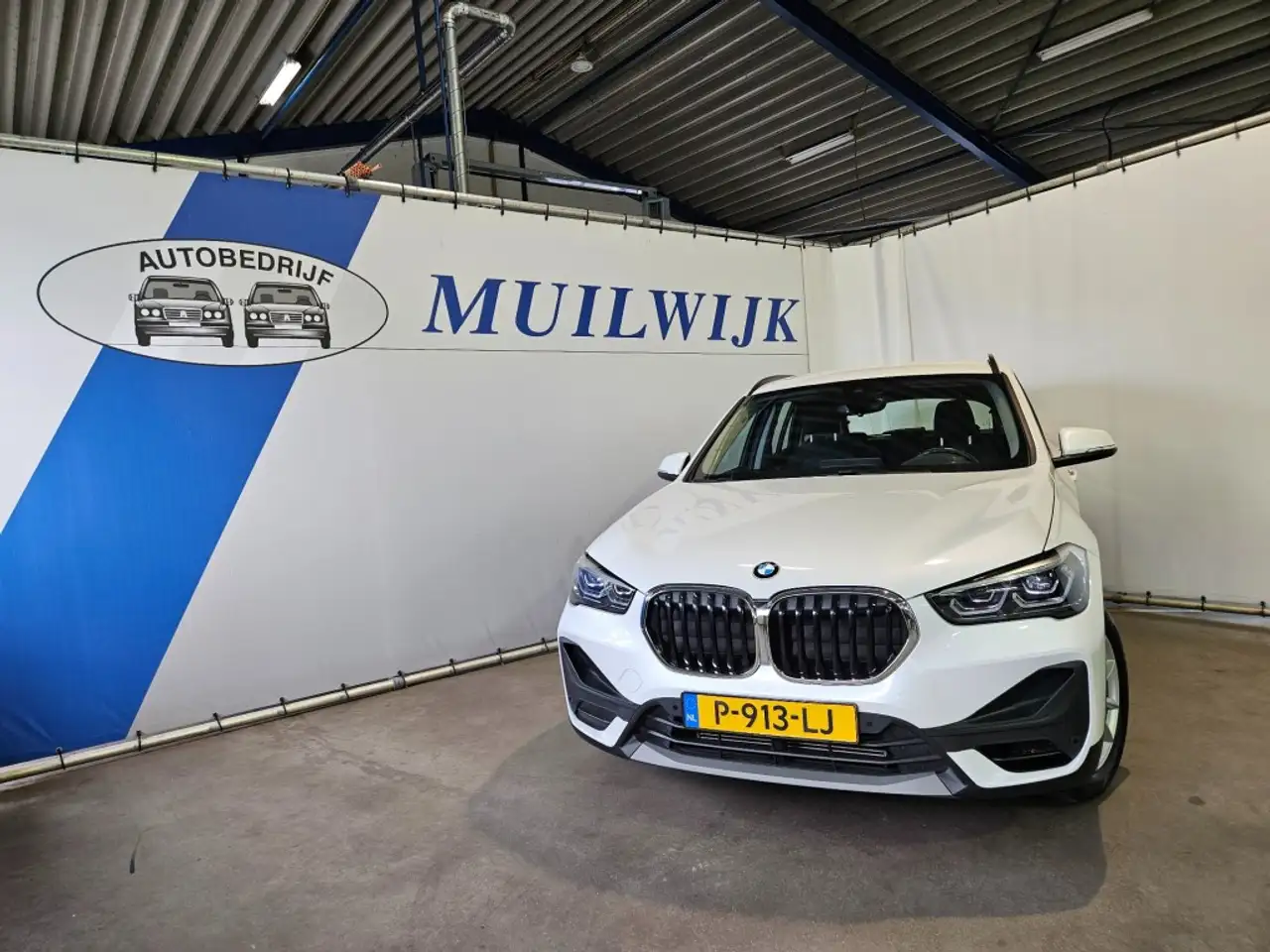 BMW X1 sDrive20i Business Edition / Camera / Memory / Hea, миниатюра 7
