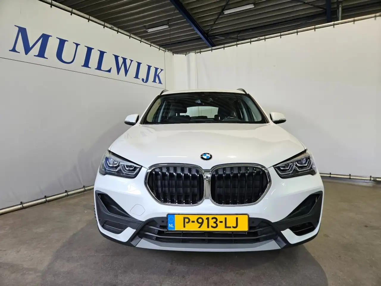 BMW X1 sDrive20i Business Edition / Camera / Memory / Hea, миниатюра 8