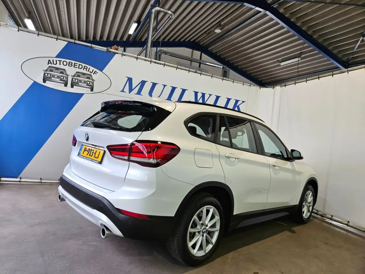 BMW X1 sDrive20i Business Edition / Camera / Memory / Hea, миниатюра 13