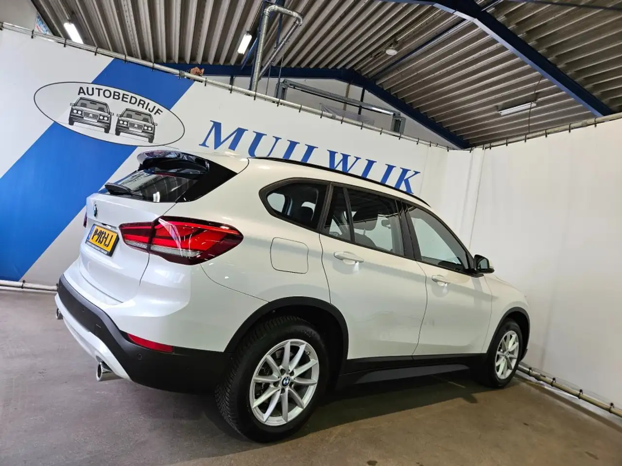 BMW X1 sDrive20i Business Edition / Camera / Memory / Hea, миниатюра 11