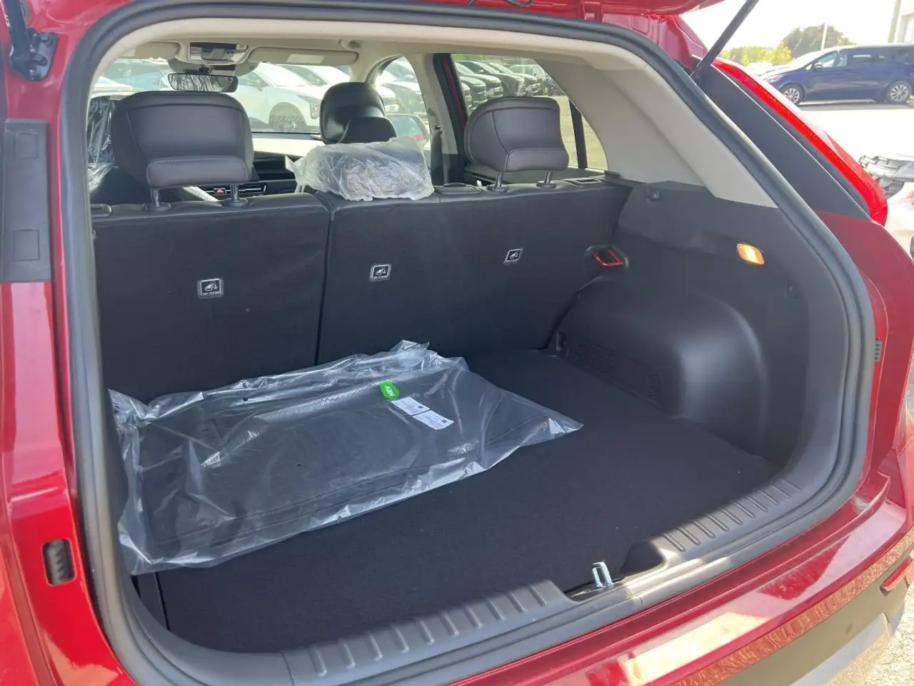 Kia Niro снимка Kia Niro