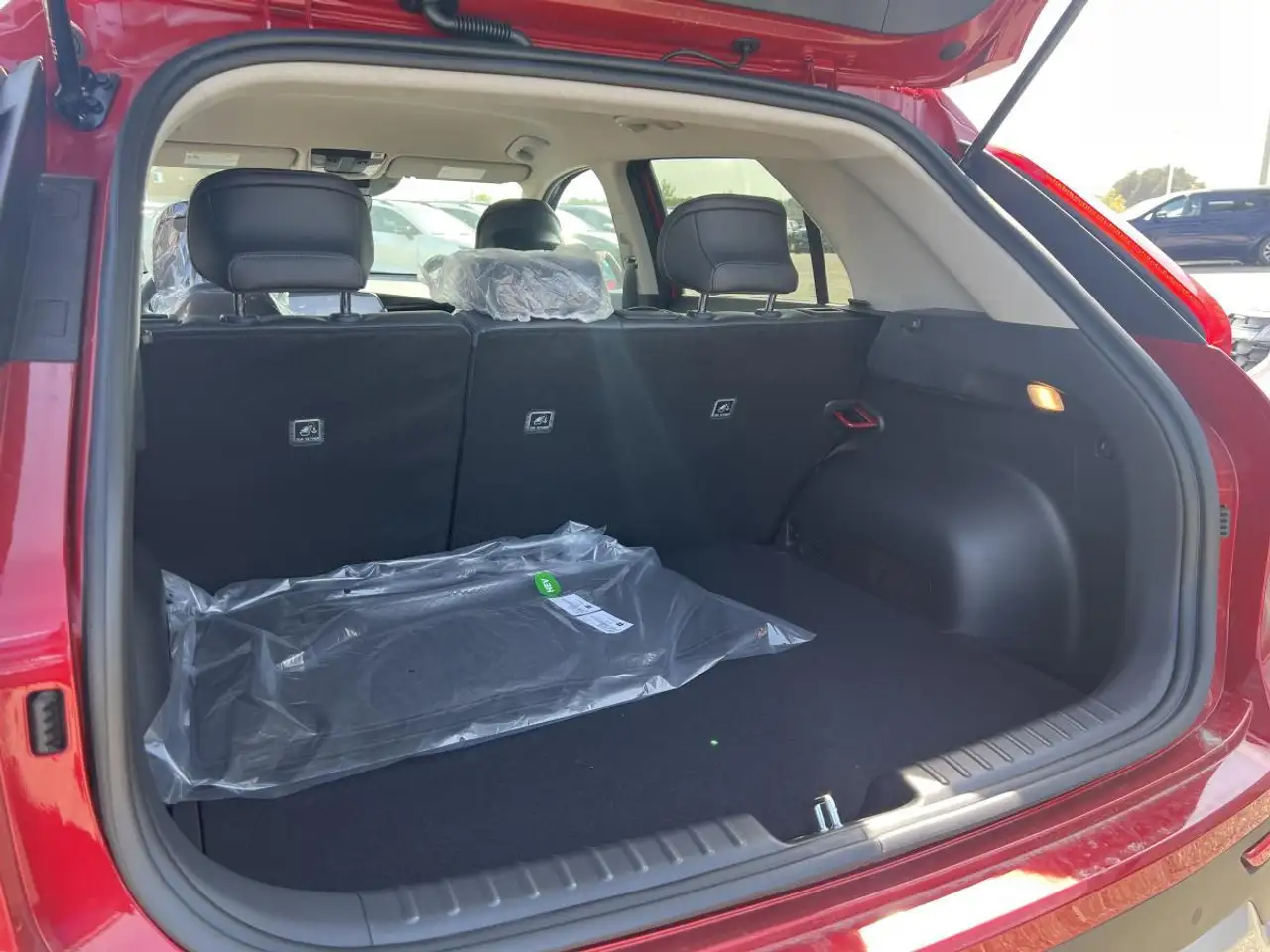 Kia Niro снимка Kia Niro