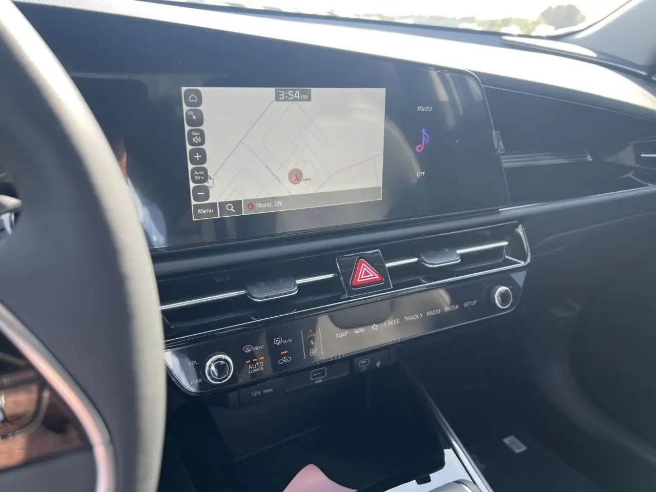 Kia Niro снимка Kia Niro