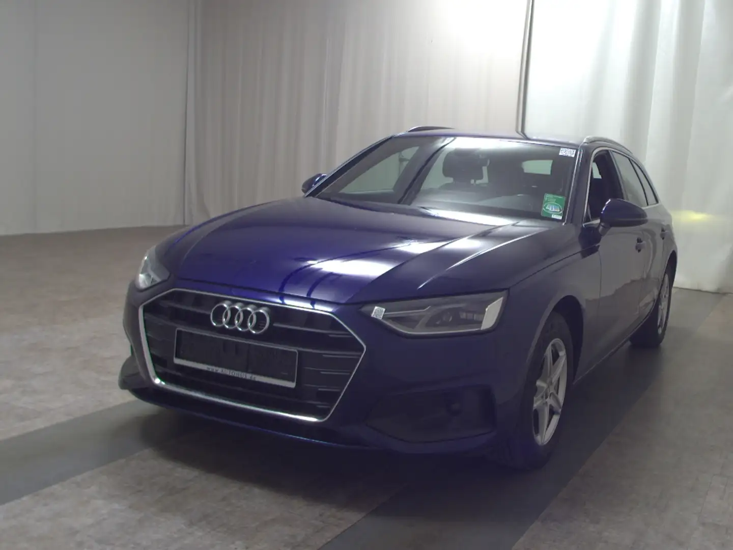Audi A4 Avant 30 TDI Navi+ LED AHK RFK ACC Bleu - 2