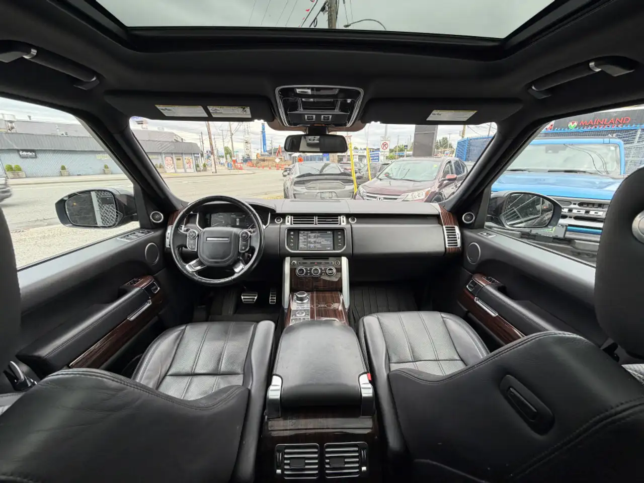Land Rover Range Rover photo Land Rover Range Rover