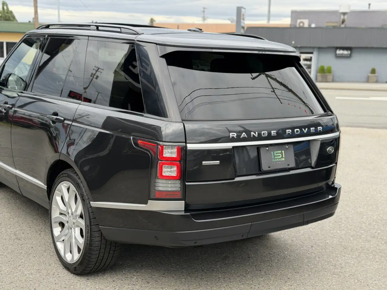 Land Rover Range Rover photo Land Rover Range Rover