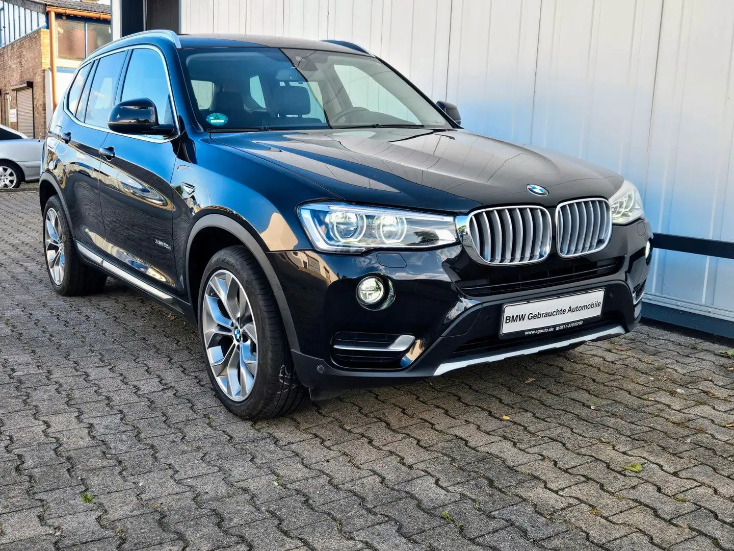 BMW X3 xDrive20d*NAVI*LED*X LINE*HUD*AHK*RFK*KEYLESS Schwarz - 2