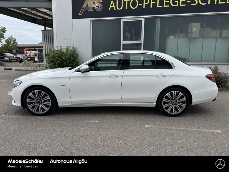 Mercedes-Benz E 200 E 200 4M Avantgarde Limo SHD Navi Kam Totw. LED — photo 3