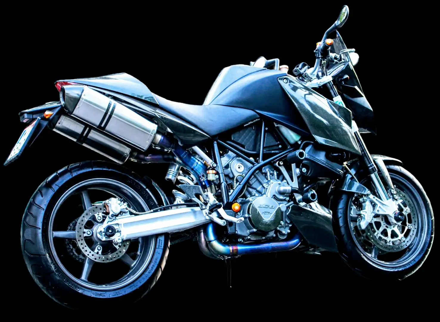 KTM 990 Super Duke Schwarz - 2