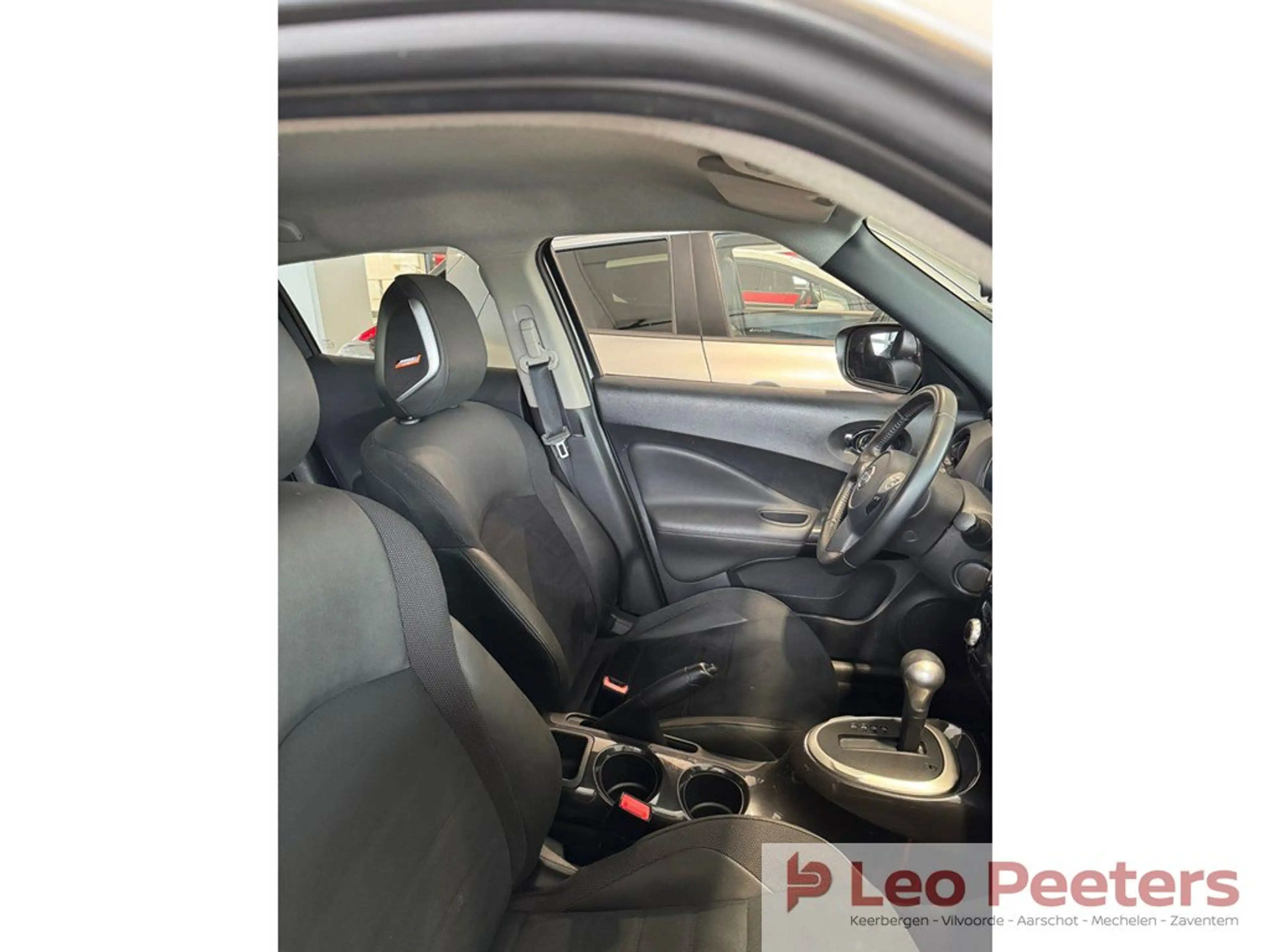 Nissan Juke JUKE AUTOMAAT 1.6 — photo 4