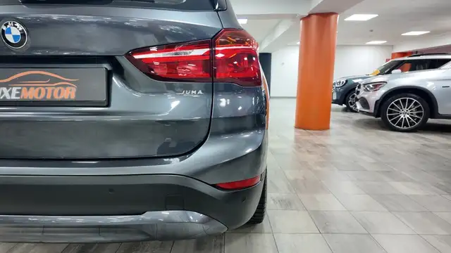 BMW X1 view 13