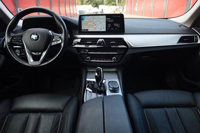 BMW 520 D Touring DAB+ Head-up Navi Professional — photo 12