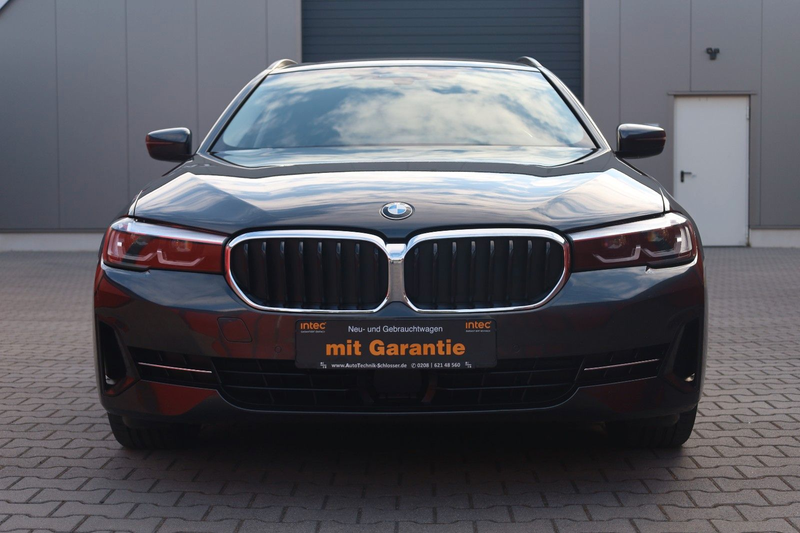 BMW 520 D Touring DAB+ Head-up Navi Professional — photo 2