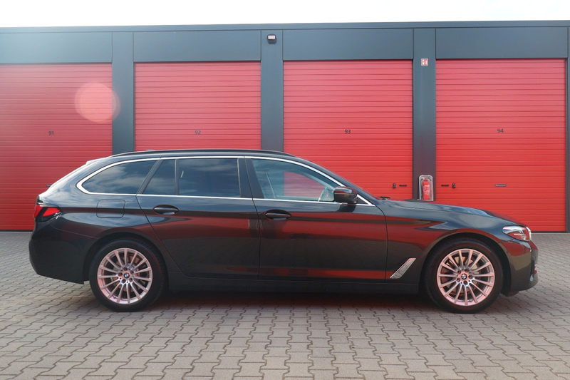 BMW 520 D Touring DAB+ Head-up Navi Professional — photo 8