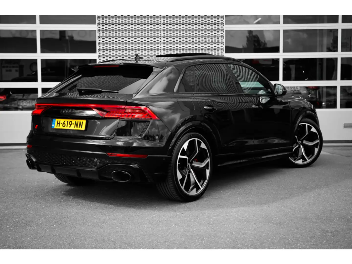 Audi RS Q8 4.0 TFSI 600pk quattro | Keramisch | Stoelventilat Zwart - 2