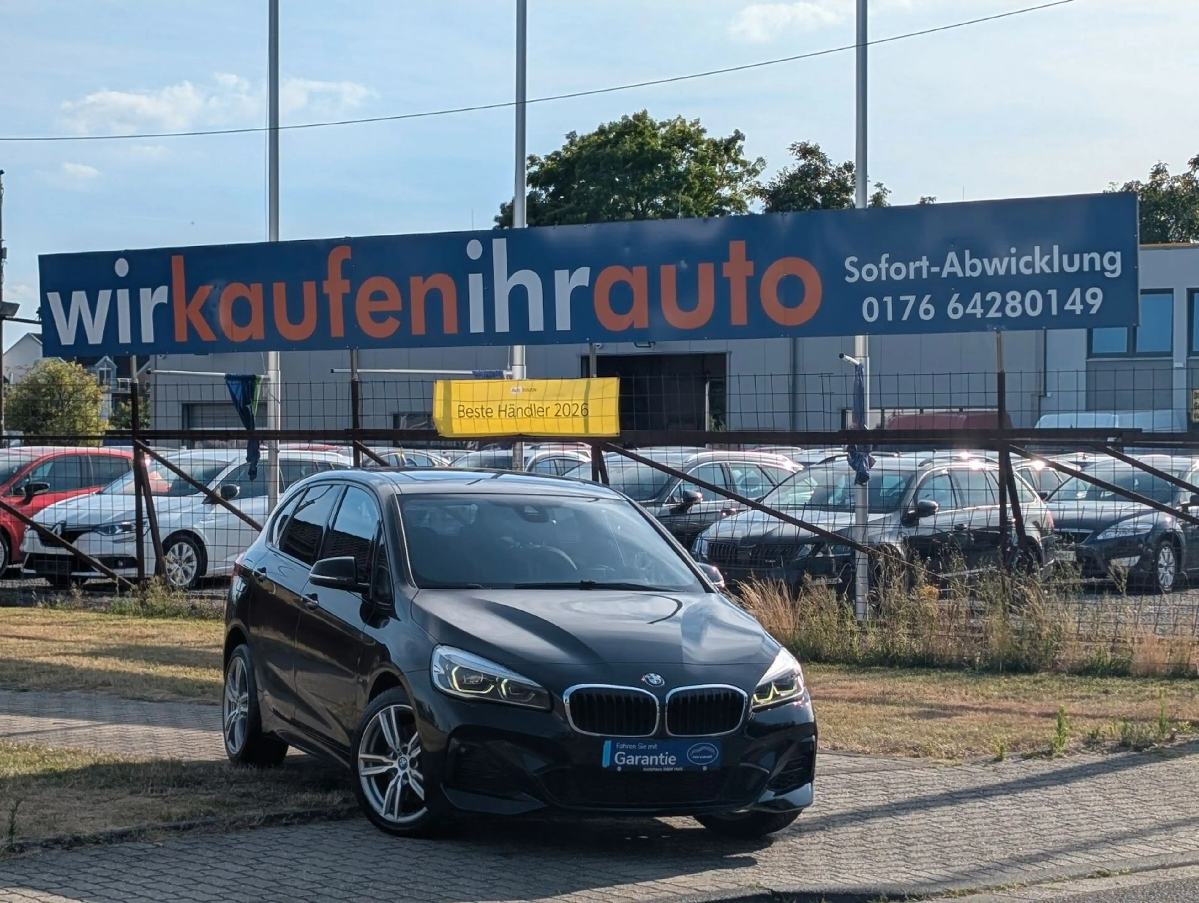BMW 225 2 Active Tourer 225 xe M Sport Paket*PANORAMA !!