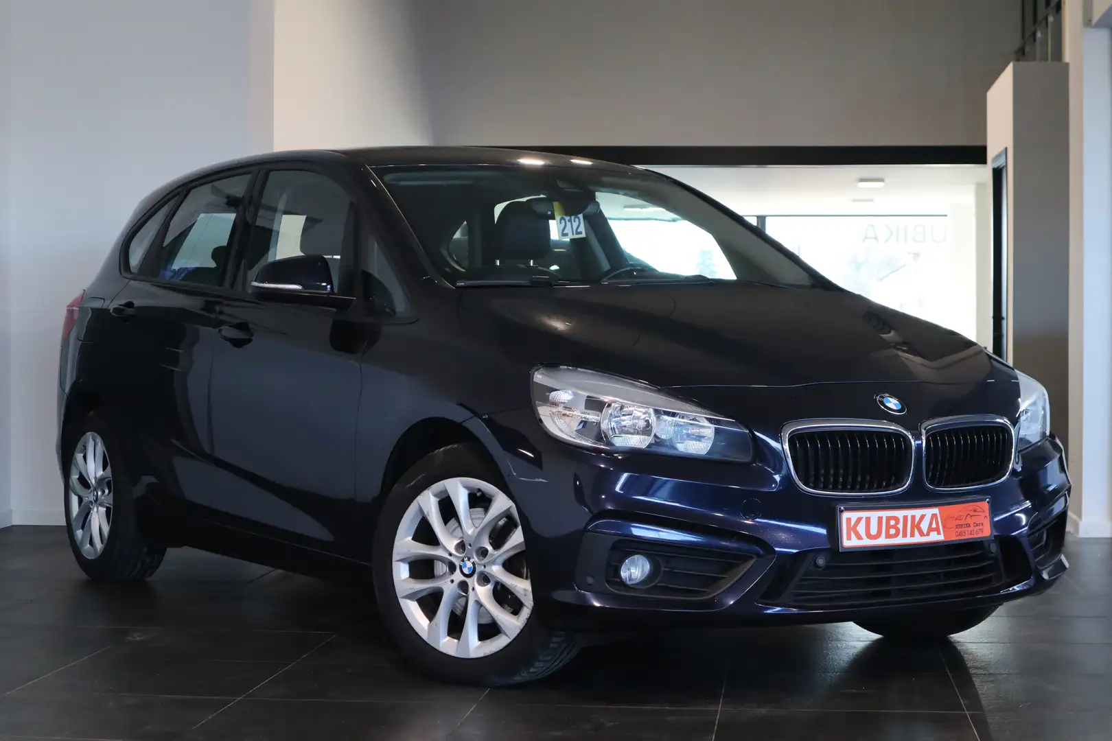 BMW 220 Active Tourer 220iA Navi ParkS CruiseC Garantie* Niebieski - 2