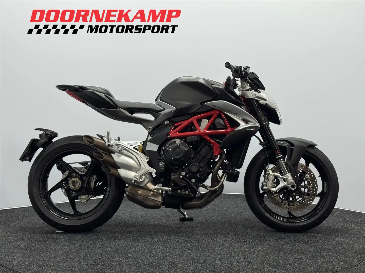 MV Agusta Brutale 800 Rood - 1