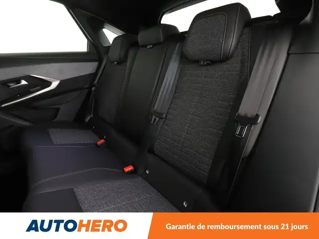 Peugeot 3008 view 16