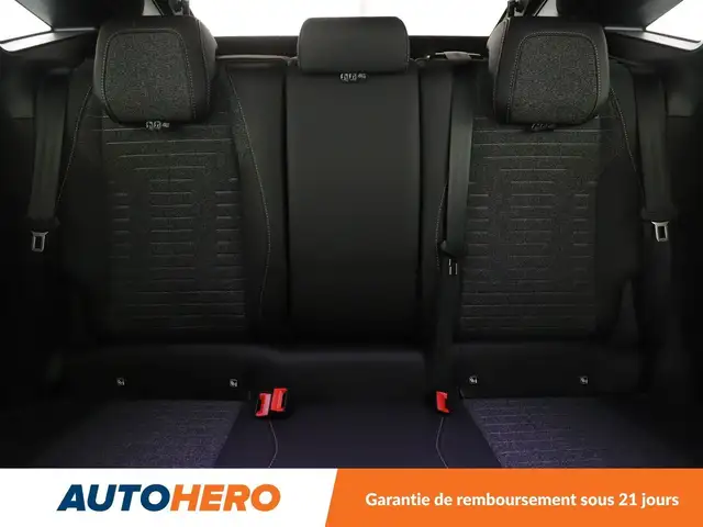 Peugeot 3008 view 17