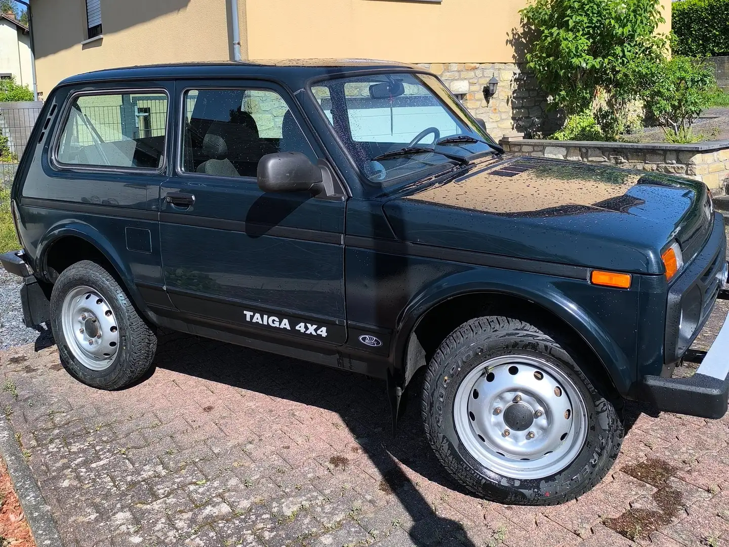 Lada Niva Niva 4x4 Verde - 2
