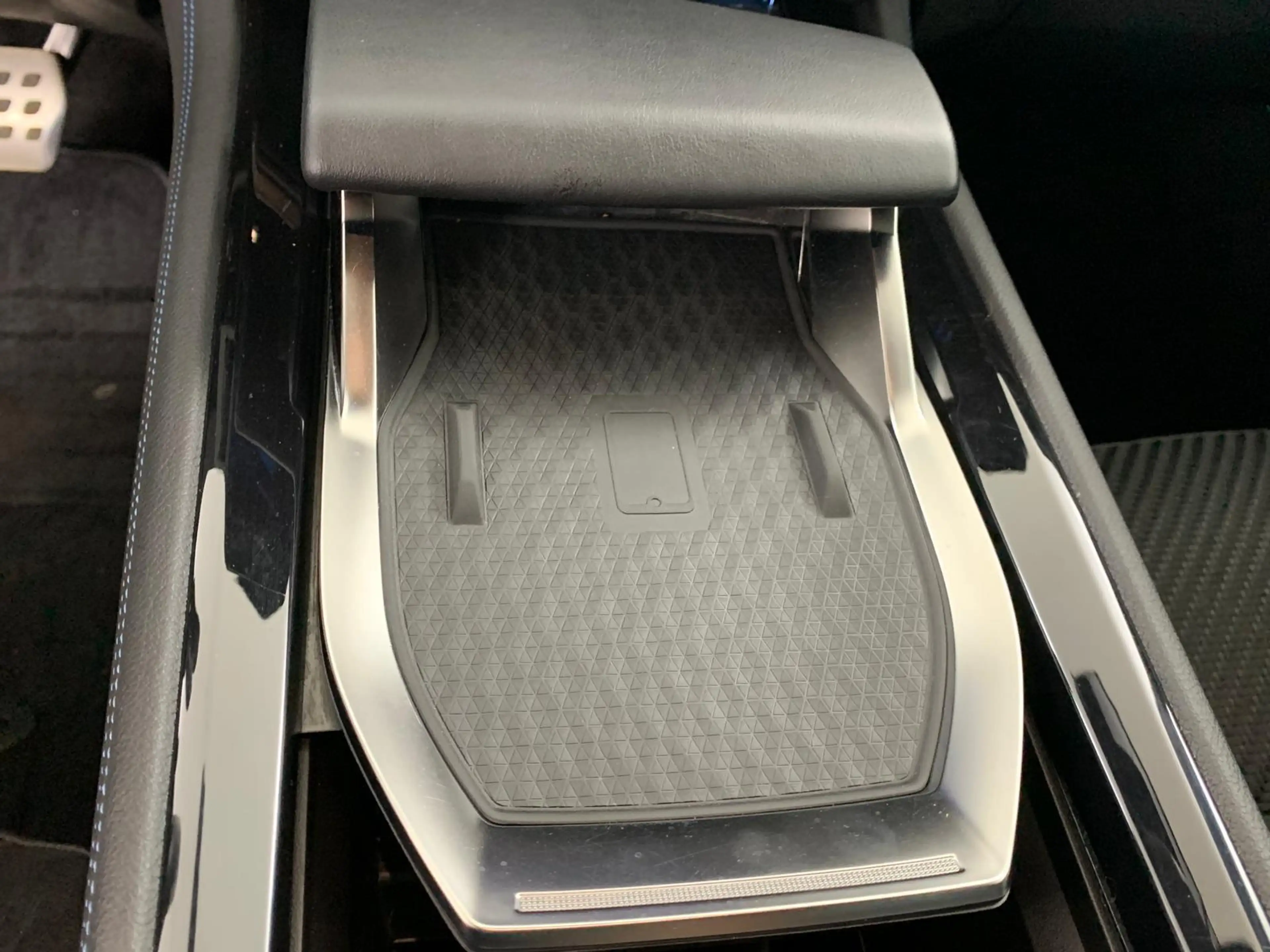 Renault Espace VI Esprit Alpine E-Tech Hybri Head-u Pano — photo 15