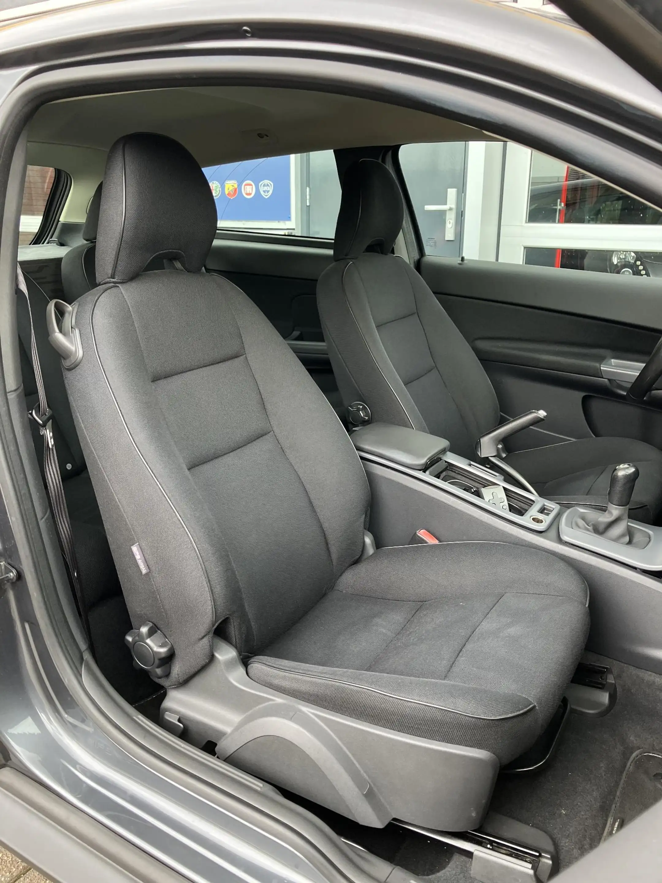 Volvo C30 1.6 Kinetic — photo 20