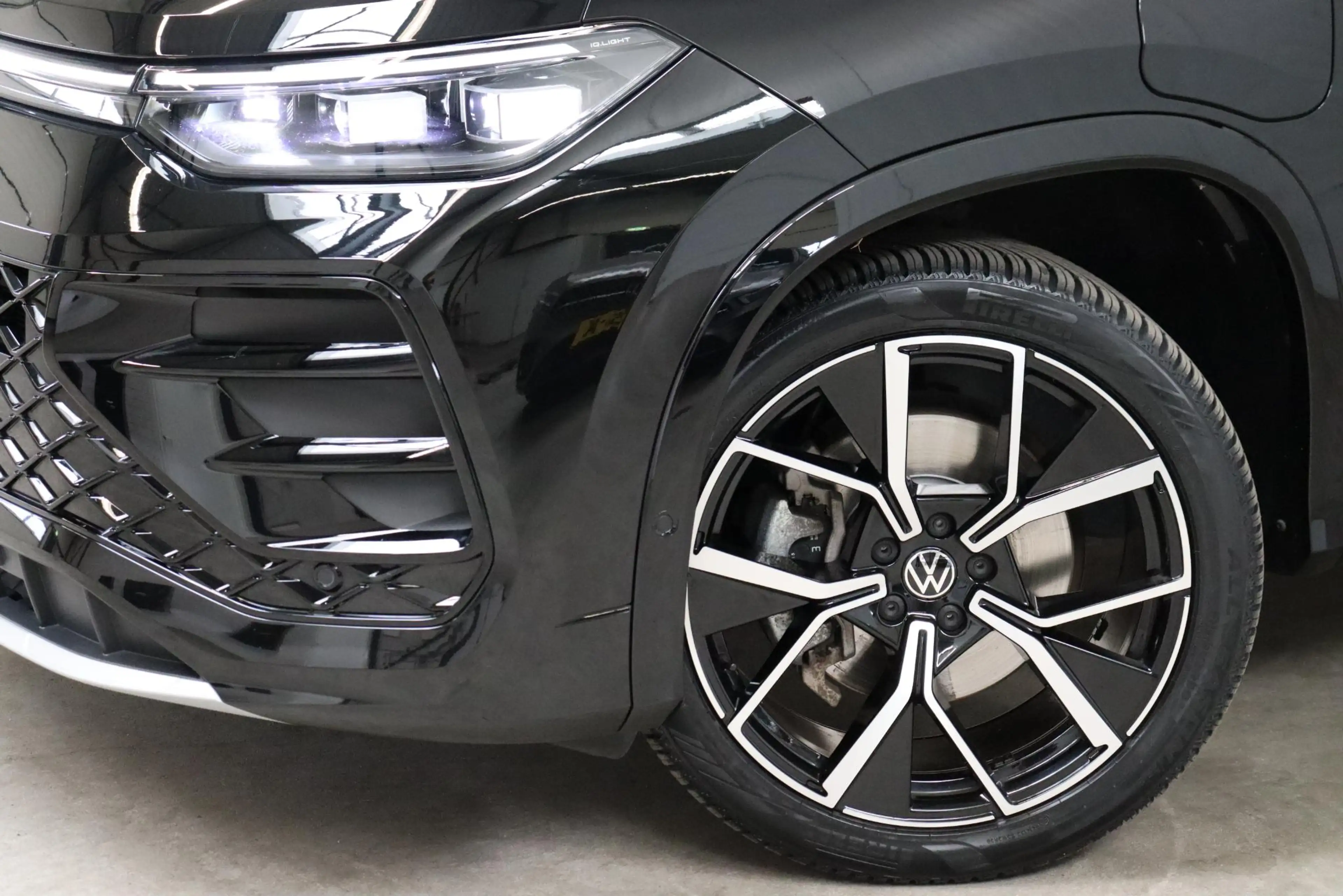 Volkswagen Tayron 1.5 eHybrid R-Line Edition / Panoramadak / Trekhaa — photo 9