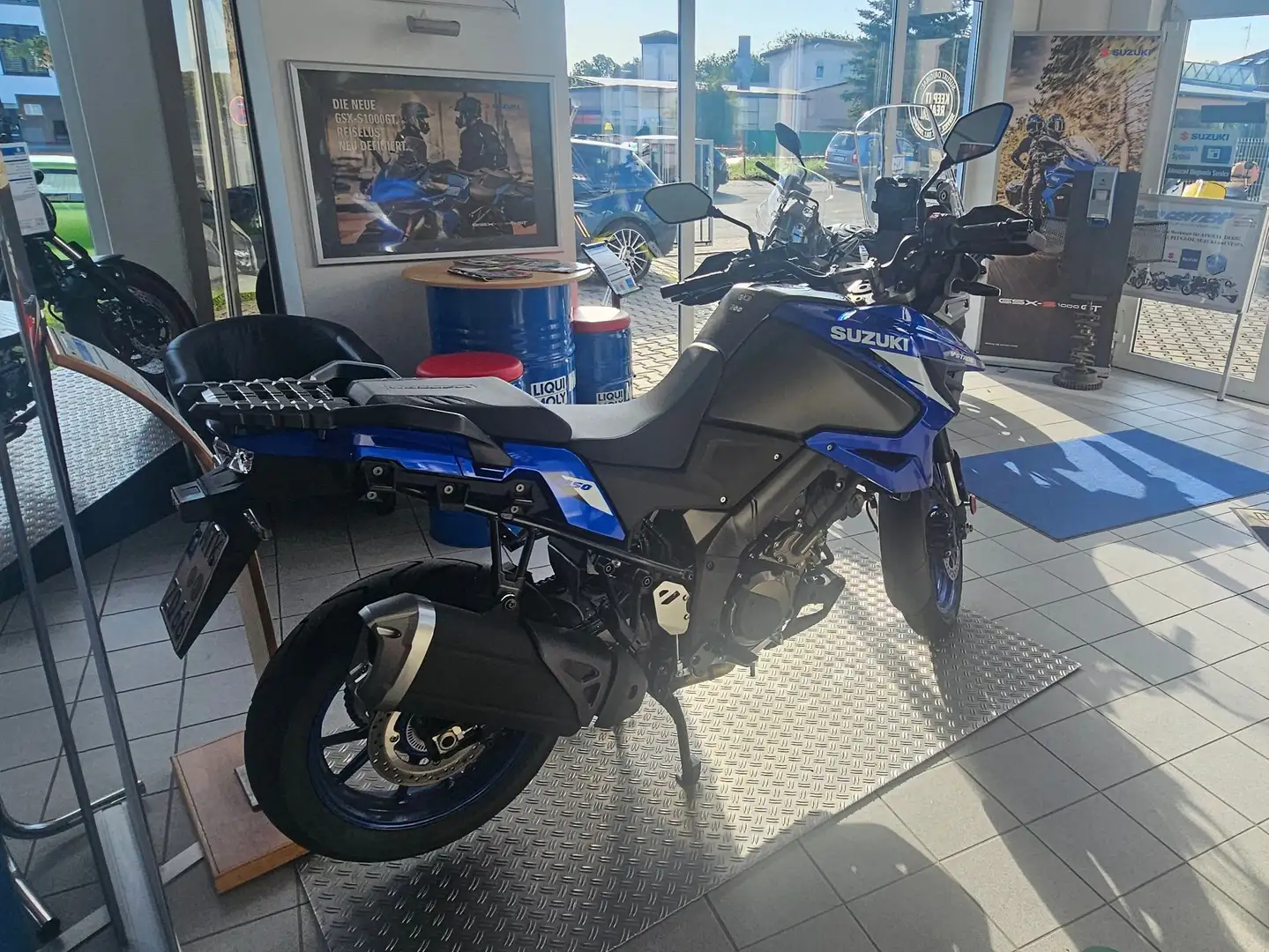 Suzuki V-Strom 1050 Blau - 2