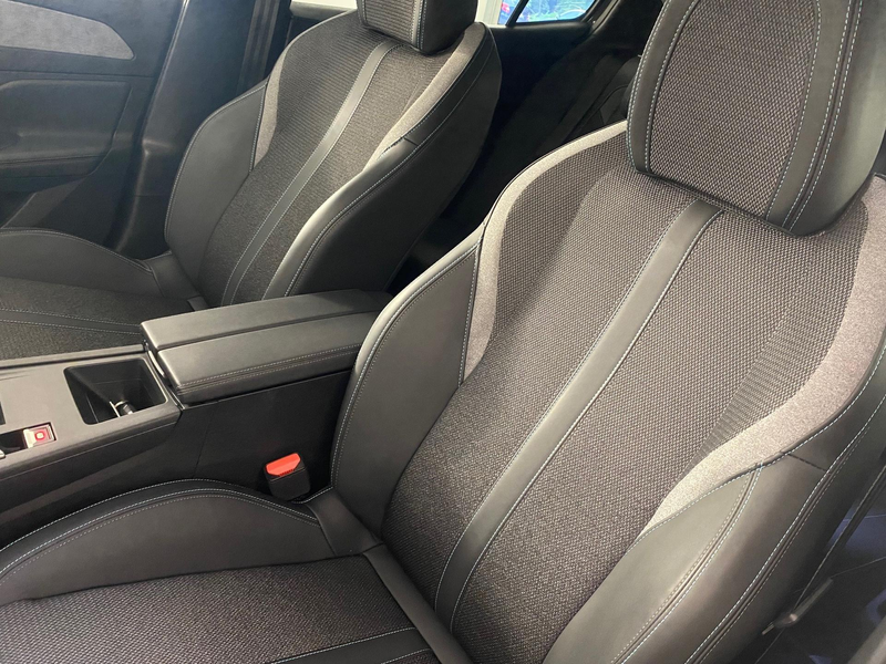Peugeot 408 1.2 Hybrid 136 Allure LED*RFK 100 kW (136 PS), ... — photo 21