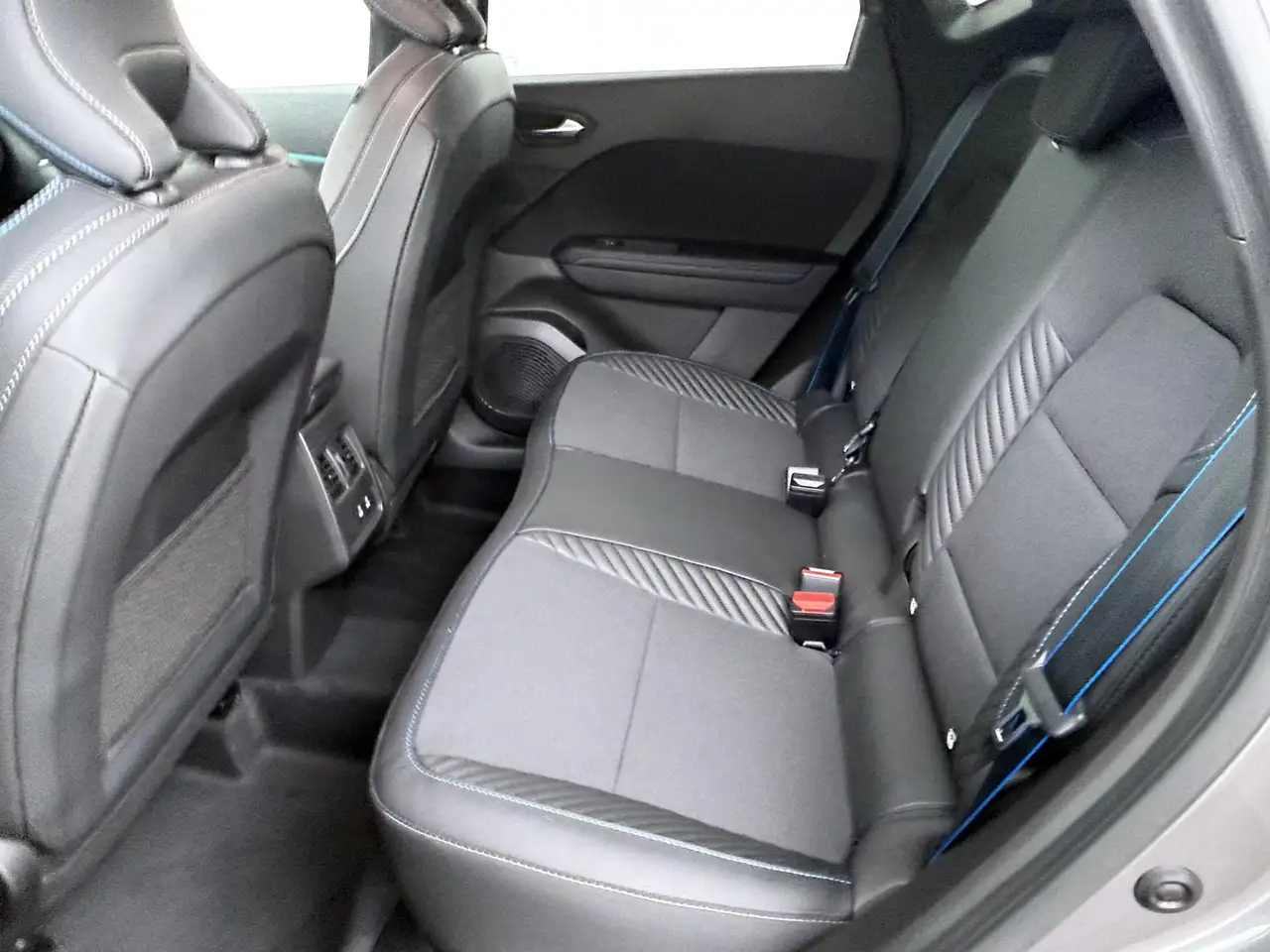 Renault Captur 2026 — фото 14