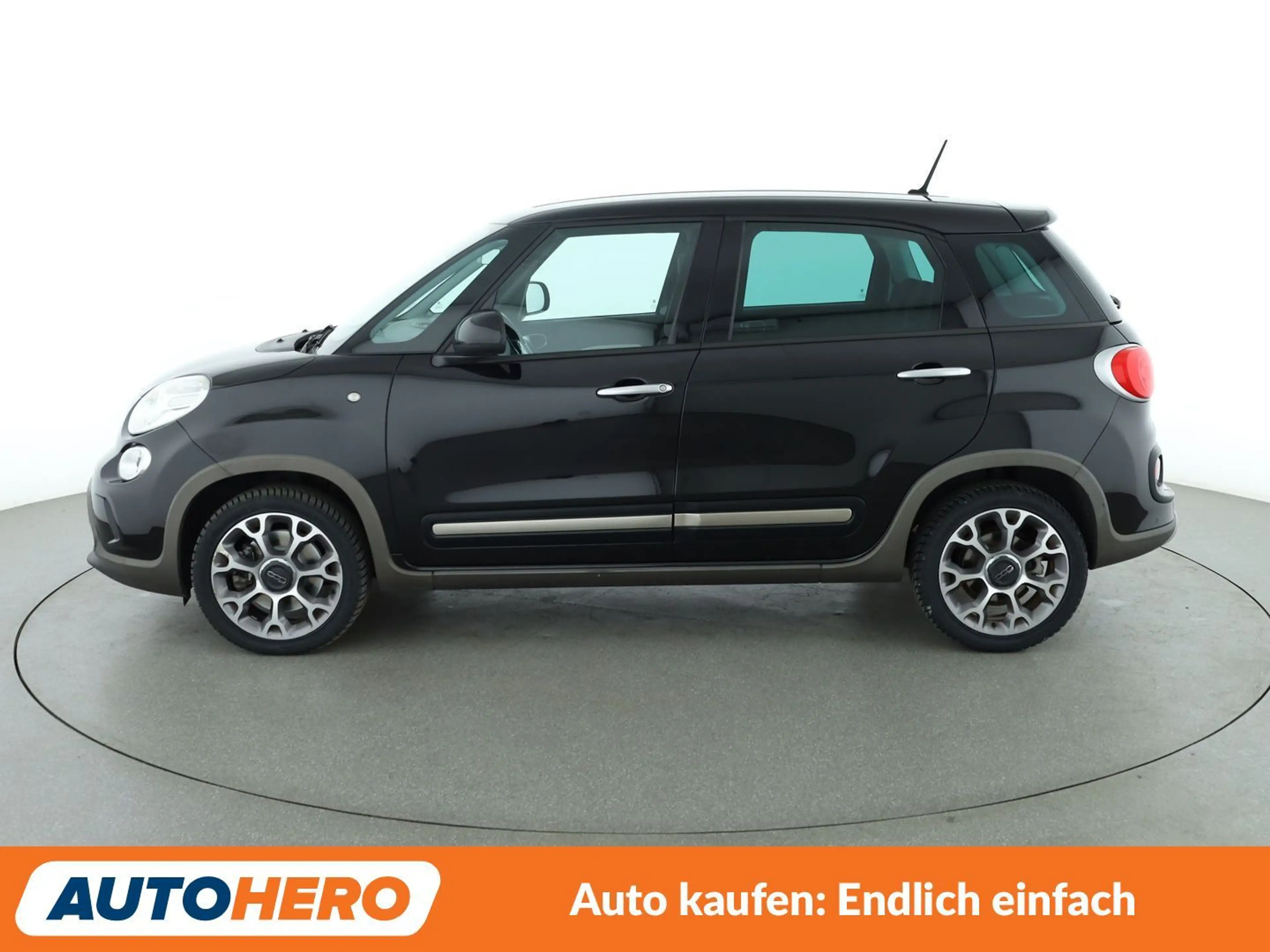 Fiat 500L 1.4 Turbo Trekking*NAVI*TEMPO*PDC*ALU*LIM* — photo 3