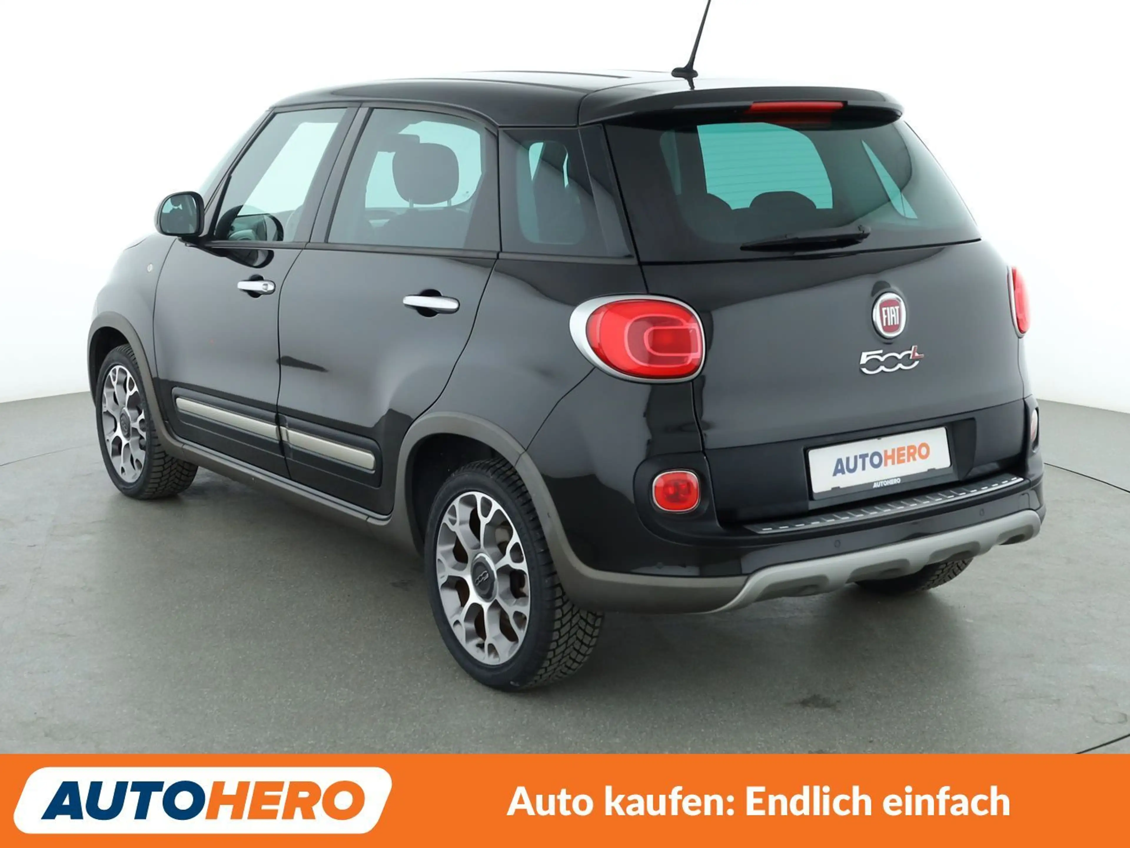 Fiat 500L 1.4 Turbo Trekking*NAVI*TEMPO*PDC*ALU*LIM* — photo 4
