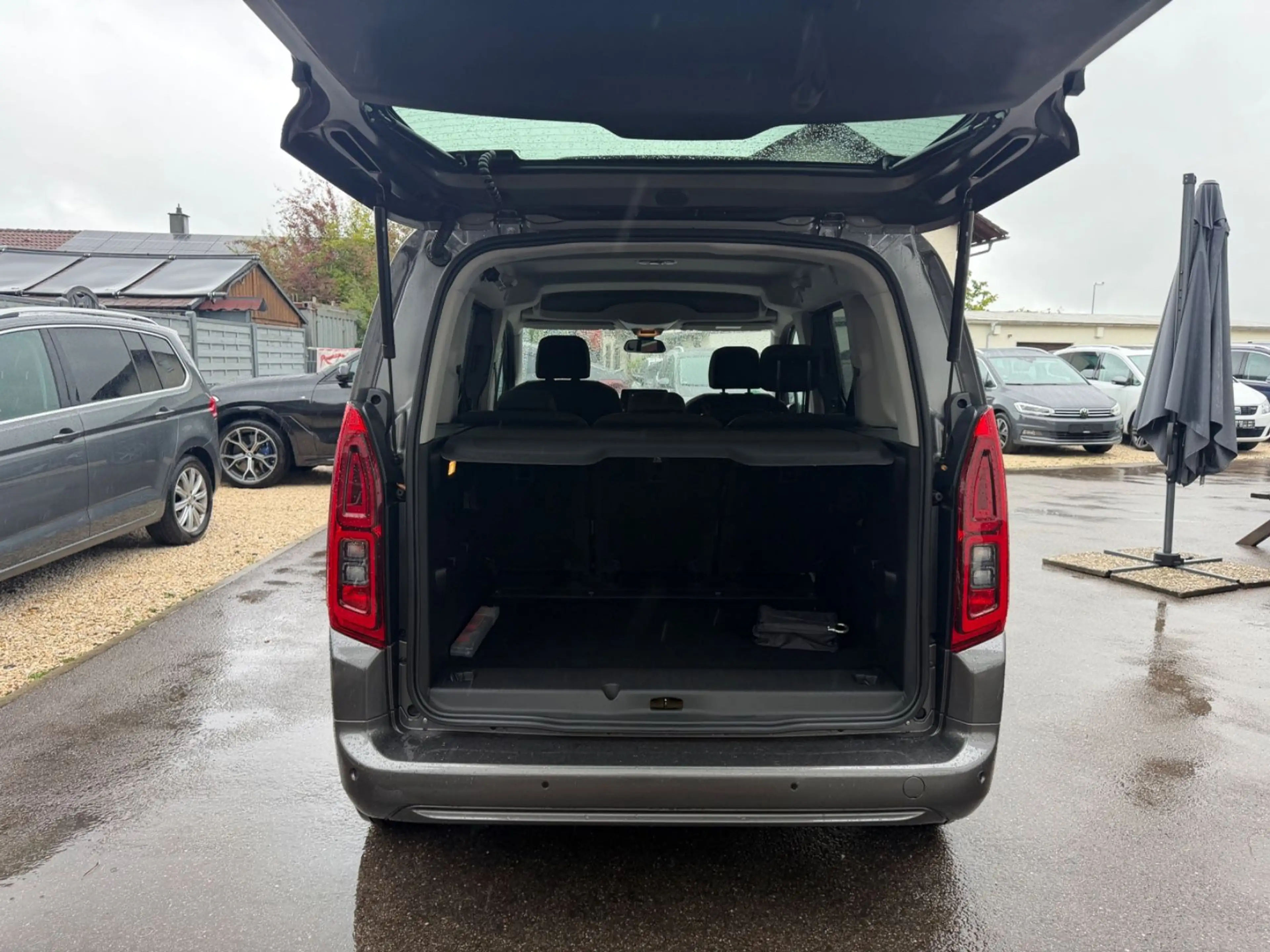 Opel Combo Life E NAVI/USB/1.Hd — photo 11