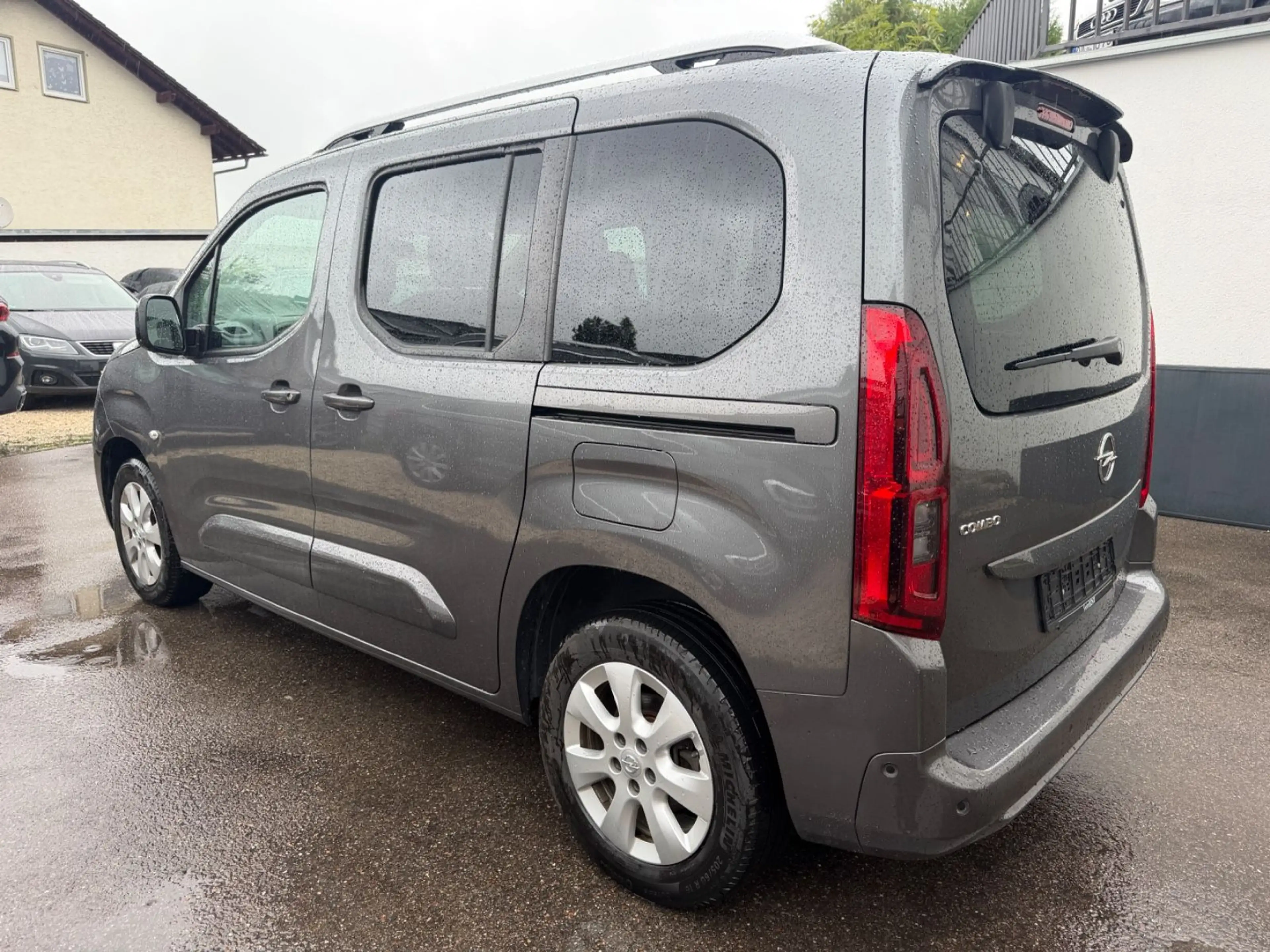 Opel Combo Life E NAVI/USB/1.Hd — photo 3