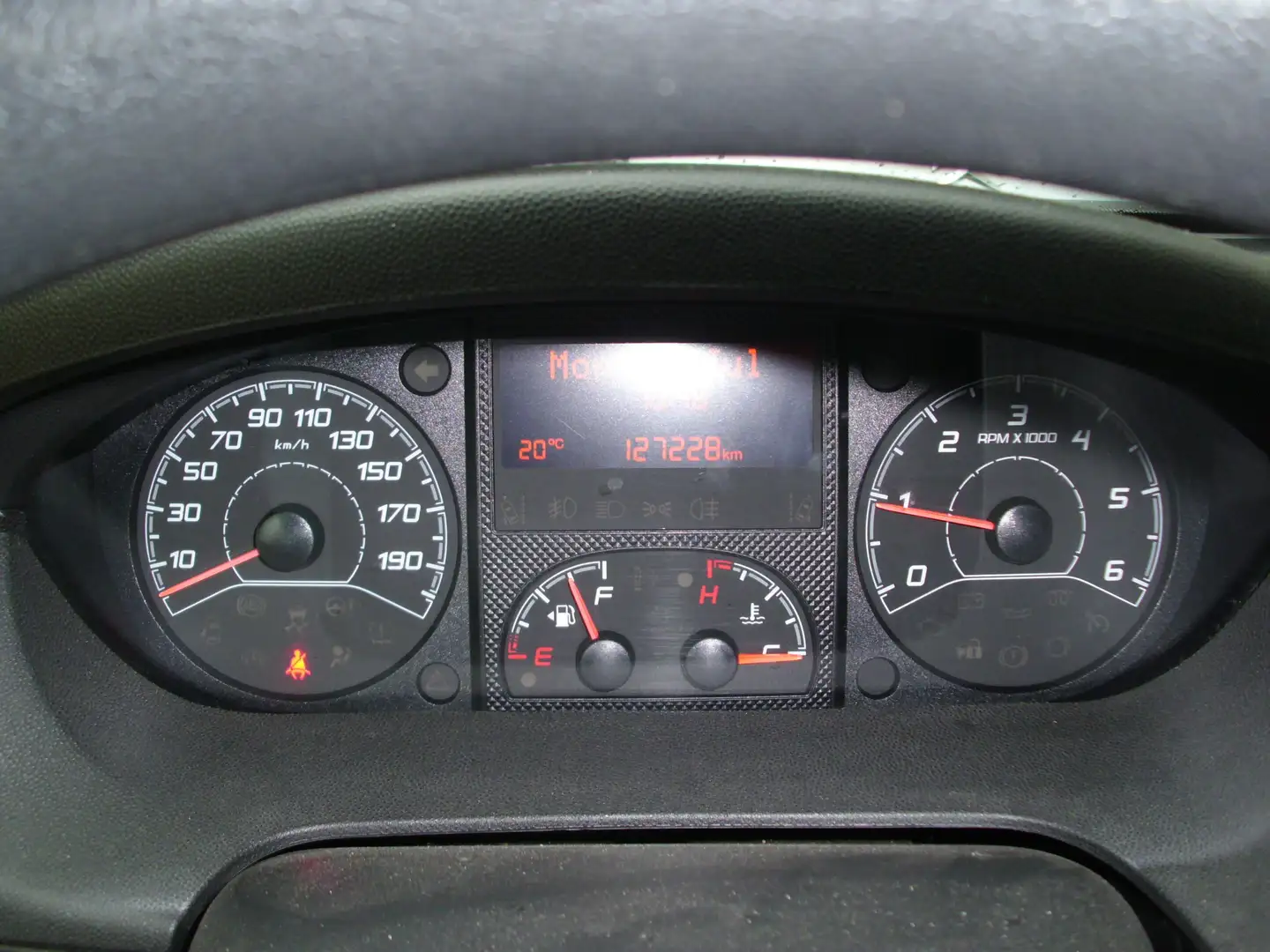Fiat Ducato 130 L1H1 RS: 3000 mm Weiß - 2