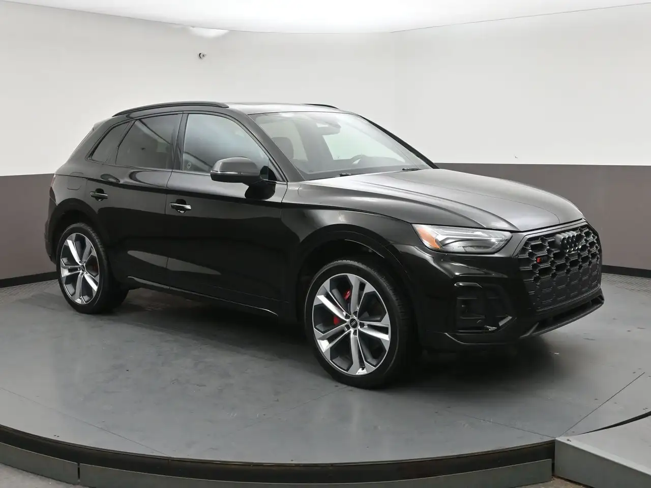 2022 Audi SQ5
