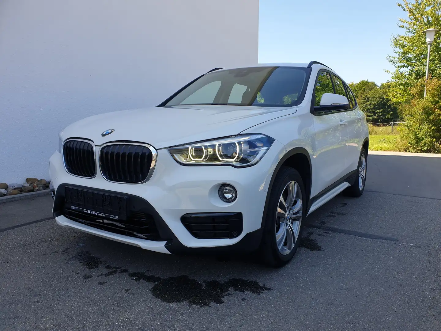 BMW X1 xDrive20d Aut Sport Line AHK Händler/Export Panora Blanc - 1