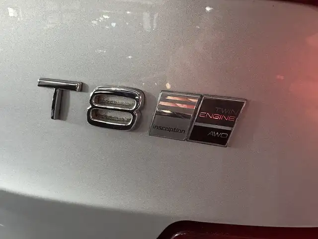 Volvo S90 view 9