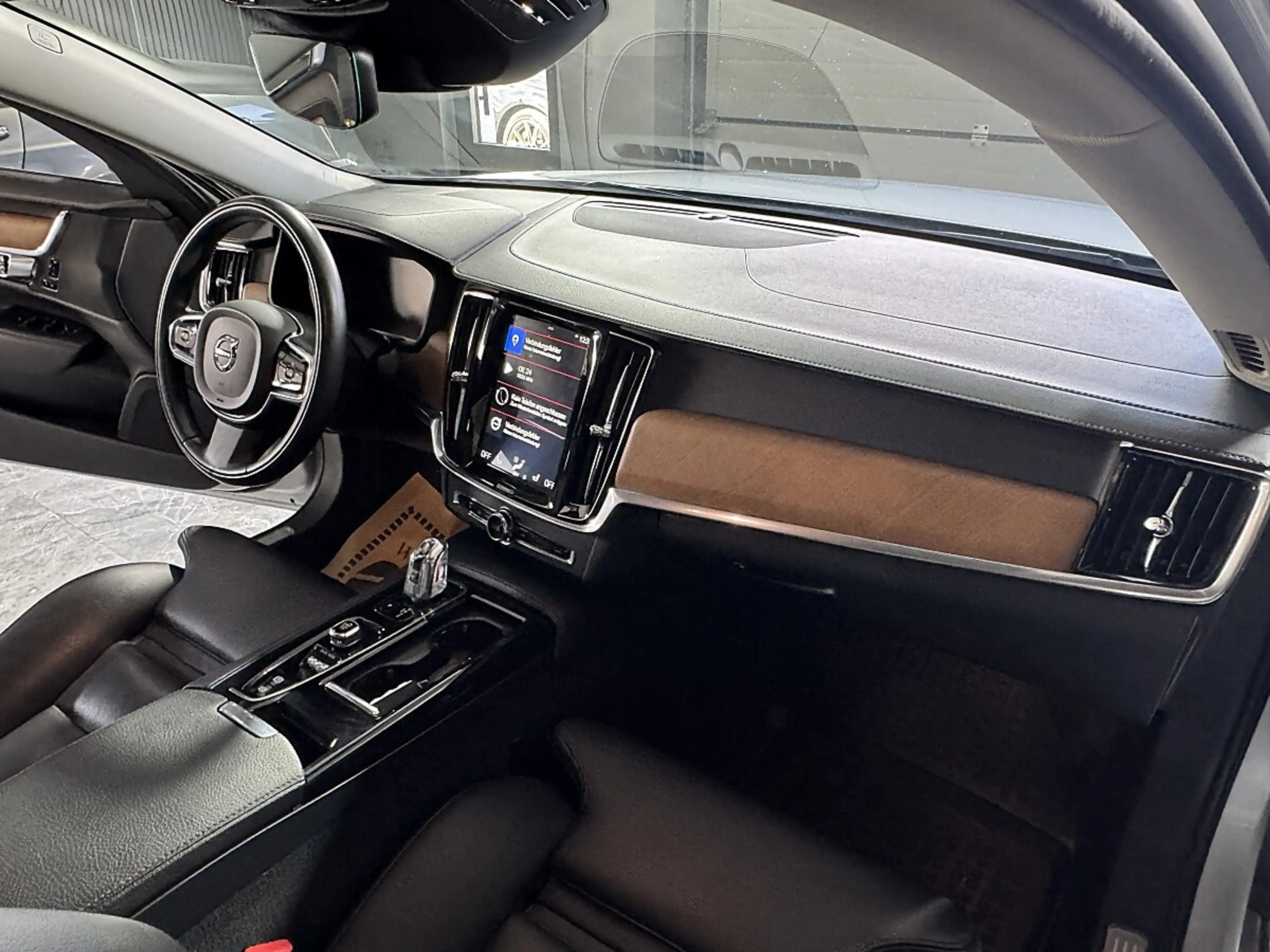 Volvo S90 T8 Twin Engine PHEV Inscription*Top-Ausstattung* — photo 12