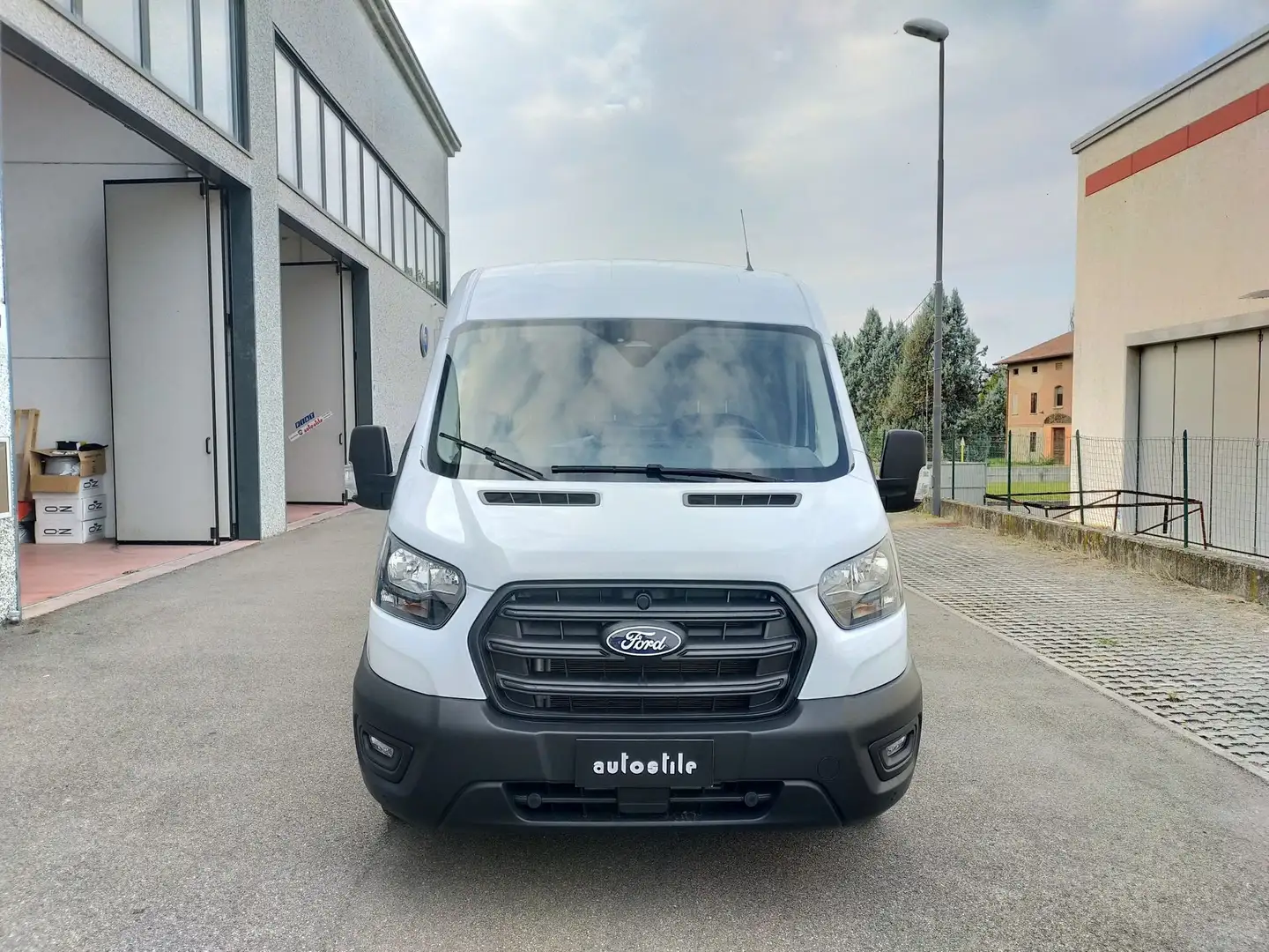 Ford Transit Transit 310 2.0TDCi EcoBlue 130CV PM-TM L2H2 Tren - 2