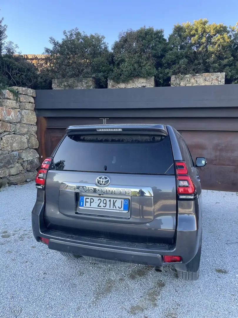 Toyota Land Cruiser 5p 2.8 d-4d Style auto - 1
