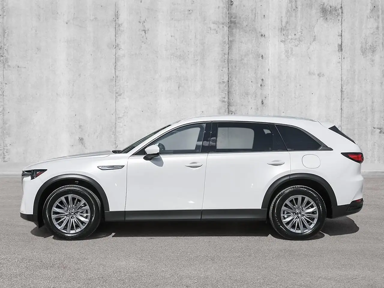 Mazda CX-90 PHEV снимка Mazda CX-90 PHEV