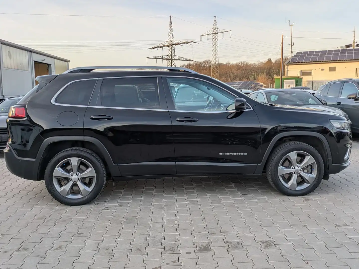 Jeep Cherokee Limited 4WD NAPPA*BI-XENON*AHK*ACC*DAB Schwarz - 2