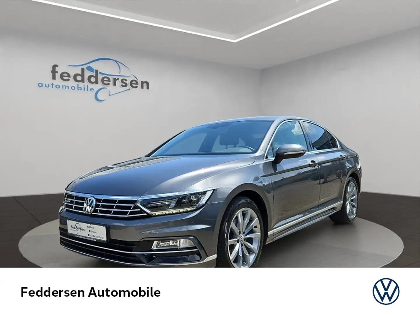 Volkswagen Passat Highline 1.4 TSI R-Line Exterieur & Interieur ACC Gris - 1