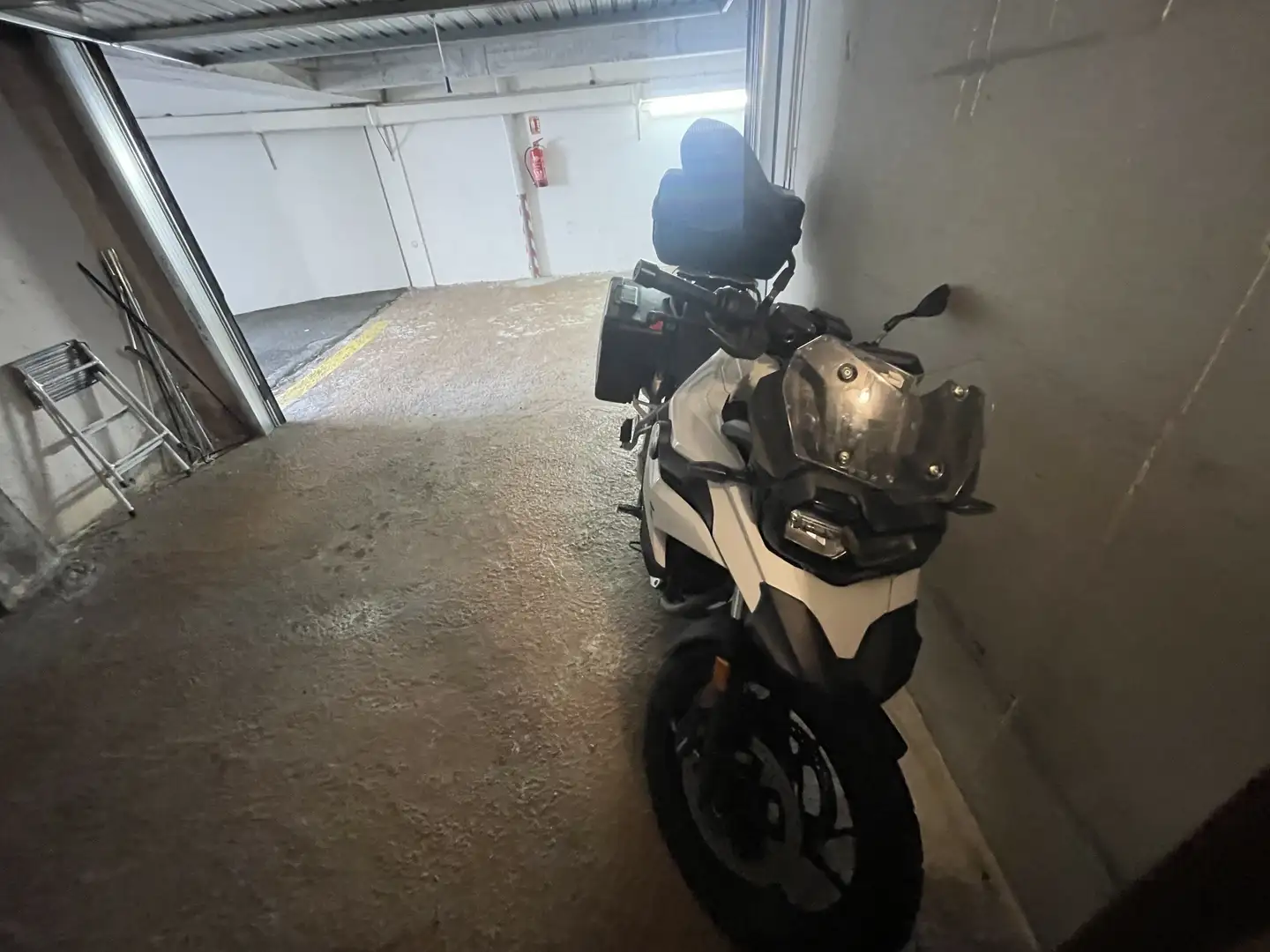 BMW F 750 GS pack touring Alb - 1