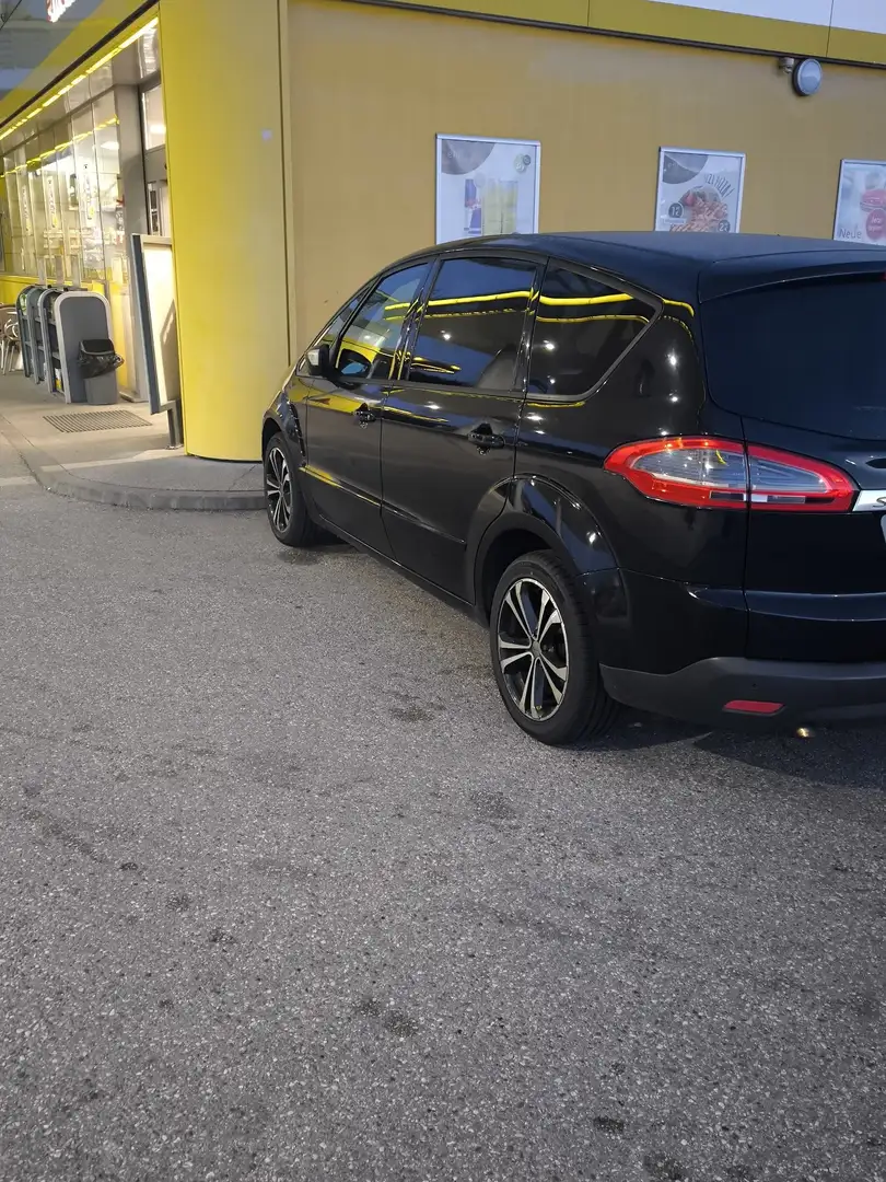 Ford S-Max 2.0 TDCi DPF Trend Schwarz - 2