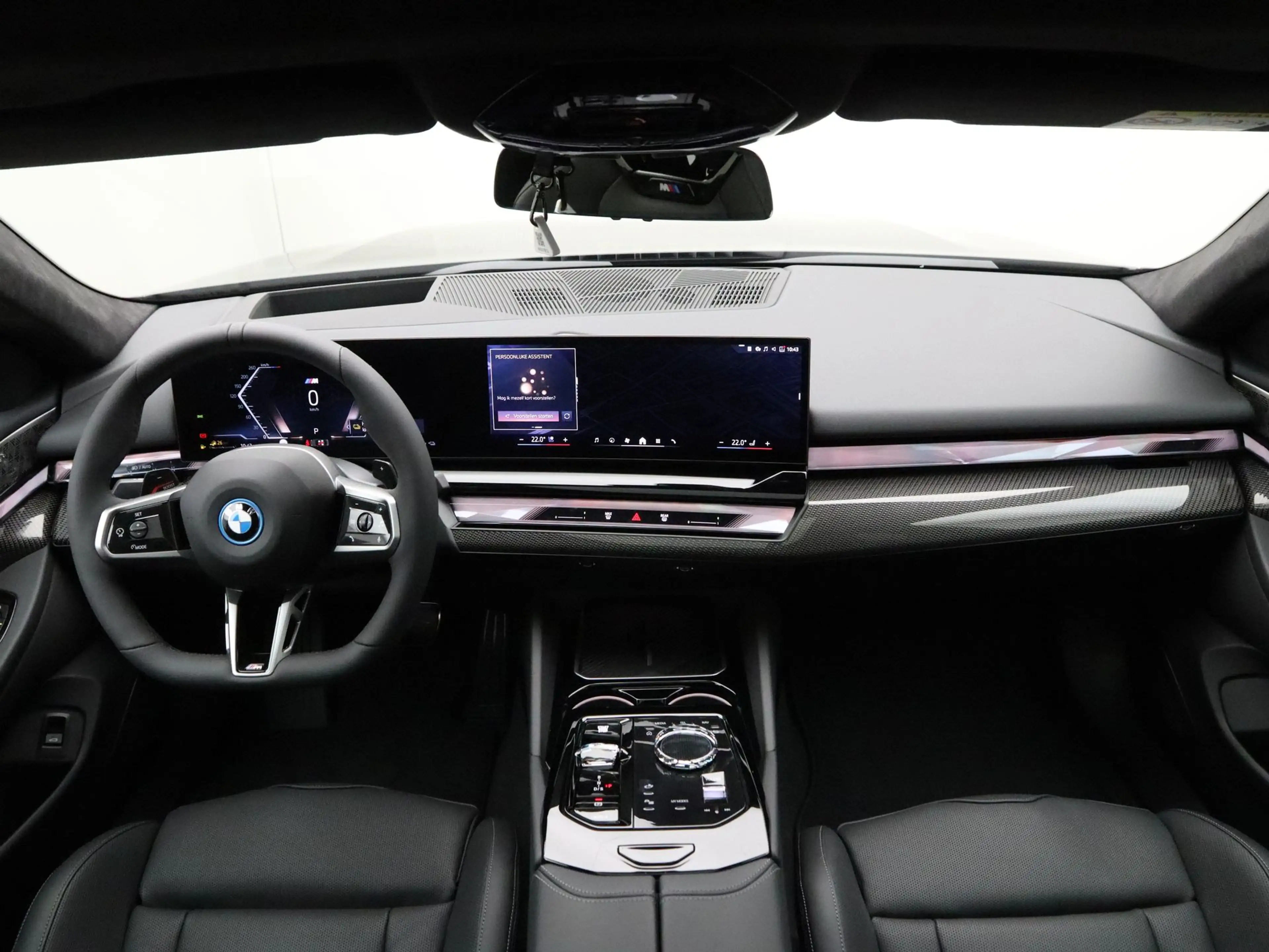 BMW 550 5 serie 550e xDrive — photo 13