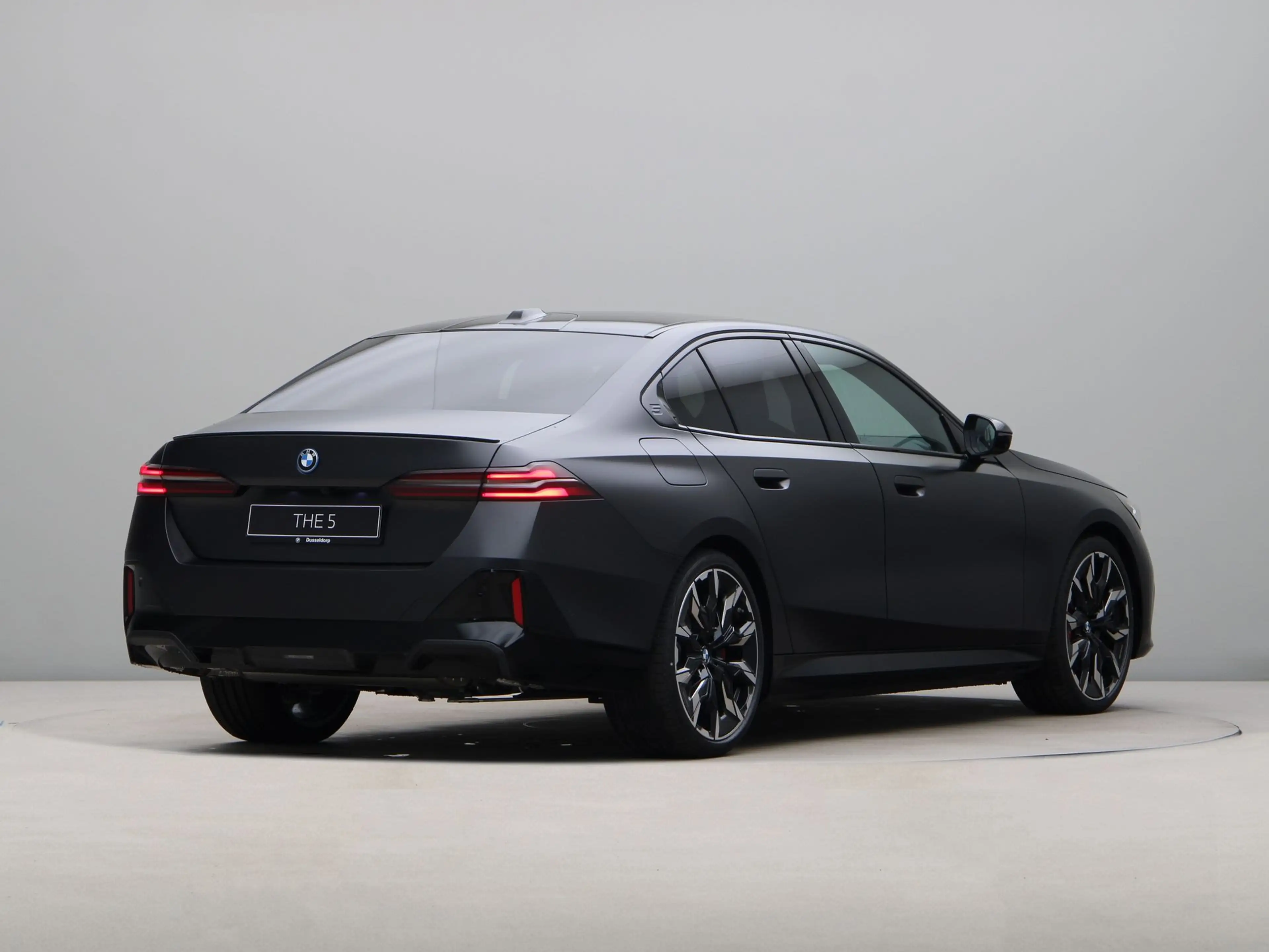 BMW 550 5 serie 550e xDrive — photo 9