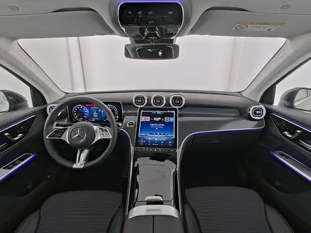 Mercedes-Benz GLC view 5